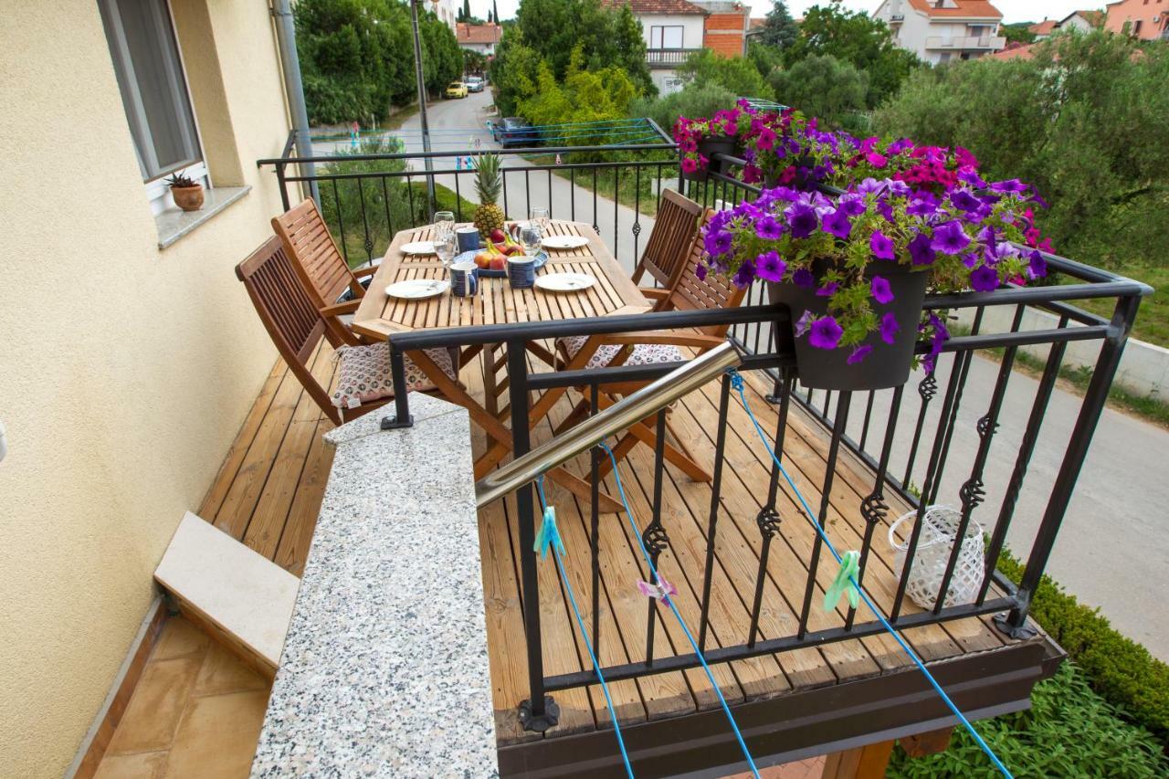 Apartments Emma Биоград-на-Мору Экстерьер фото